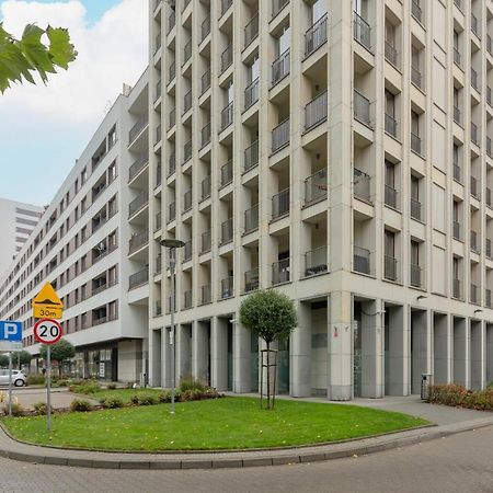 Warsaw Srodmiescie Apartment With Balcony By Noclegi Renters מראה חיצוני תמונה
