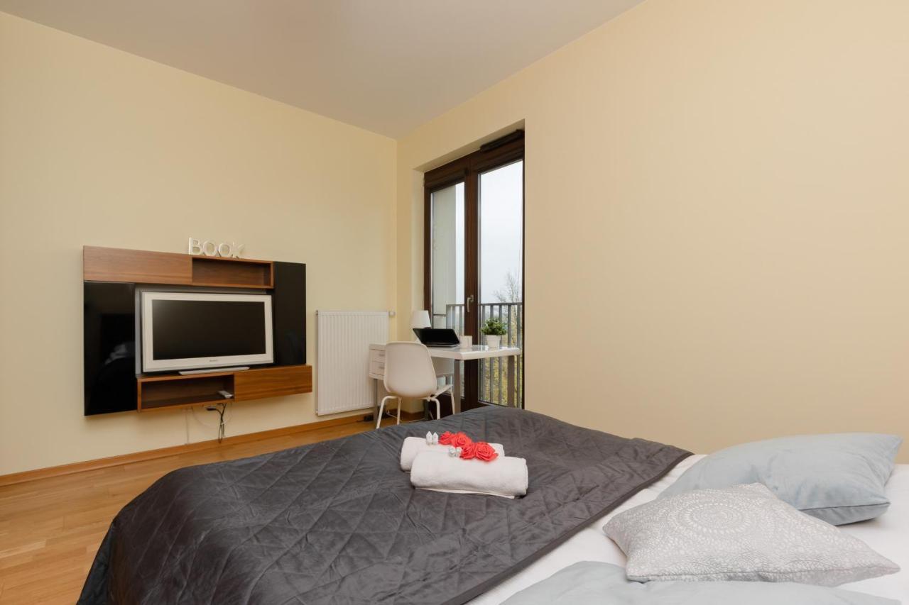 Warsaw Srodmiescie Apartment With Balcony By Noclegi Renters מראה חיצוני תמונה